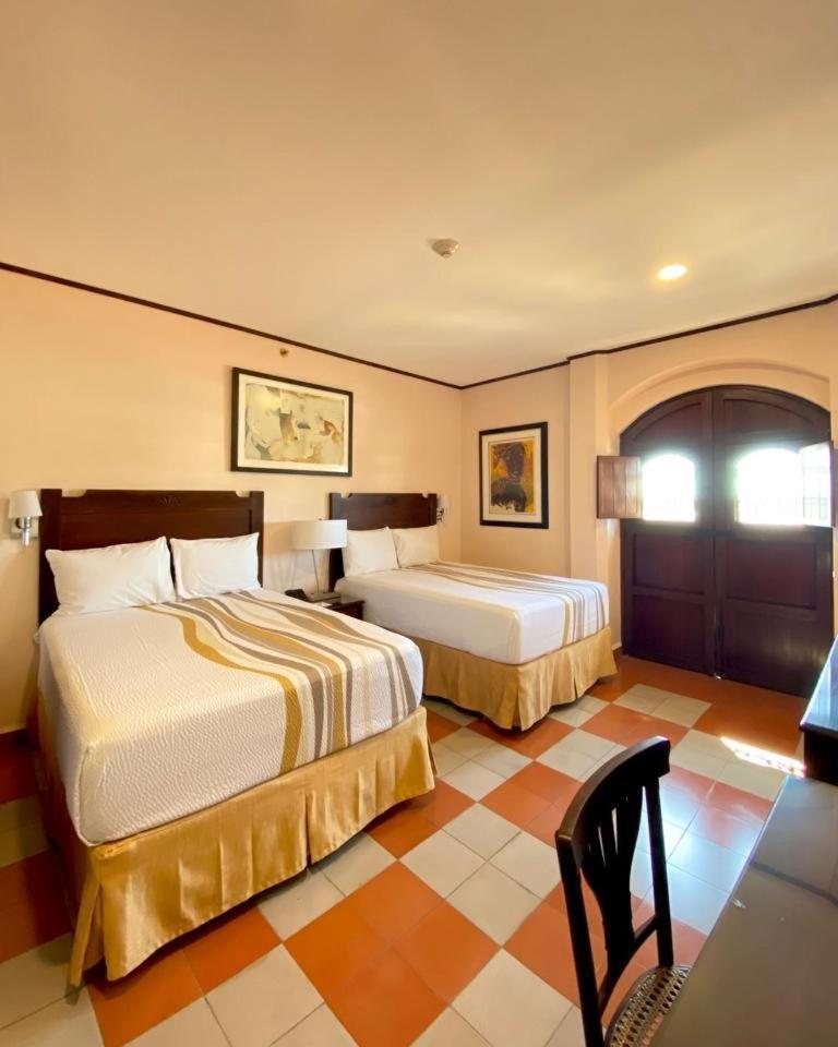 Hotel La Recoleccion Leon Exterior photo