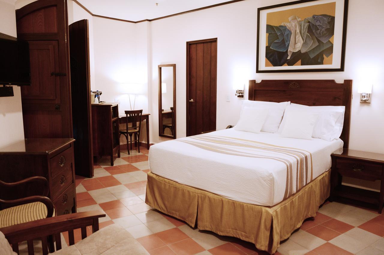 Hotel La Recoleccion Leon Exterior photo